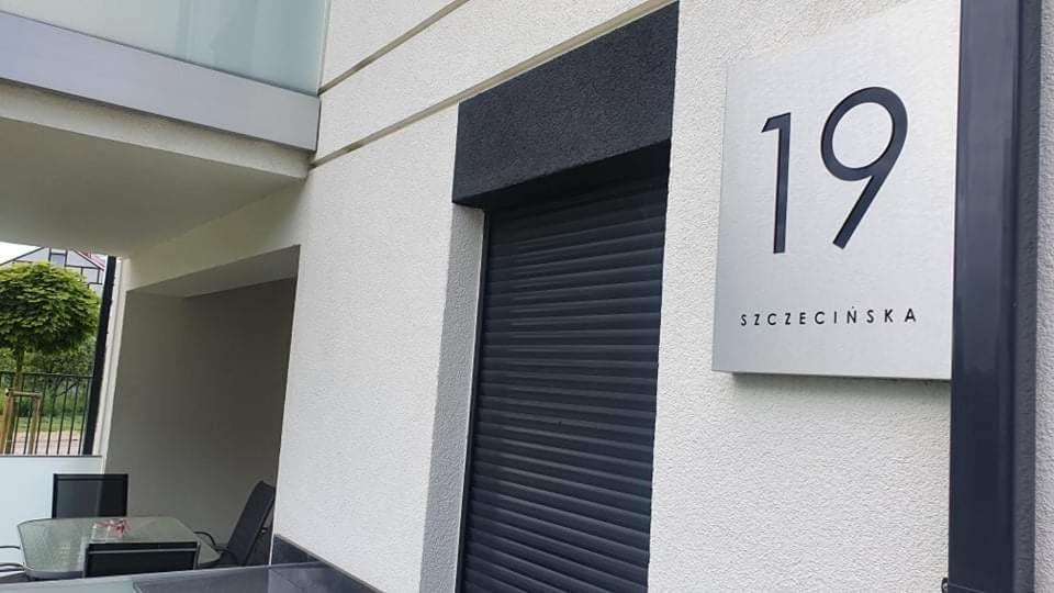 Aparthotel Rewal Exteriér fotografie
